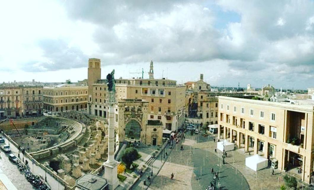 B&B Degli Artisti Suite Lecce Buitenkant foto