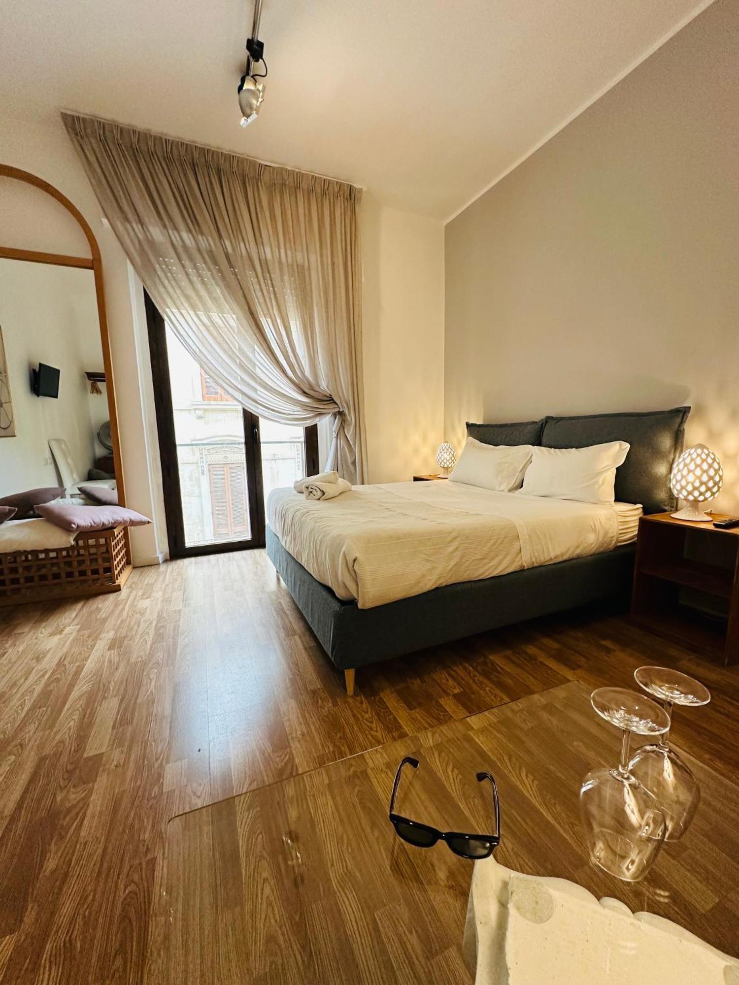 B&B Degli Artisti Suite Lecce Buitenkant foto