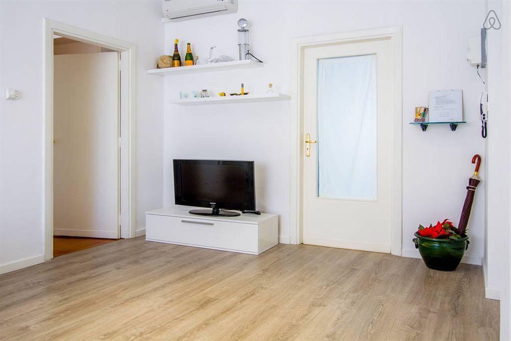 B&B Degli Artisti Suite Lecce Buitenkant foto